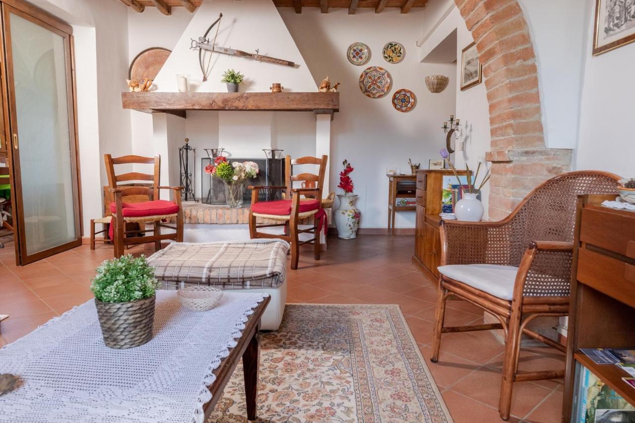 Villa La Casa Del Re Le Piazze ภายนอก รูปภาพ